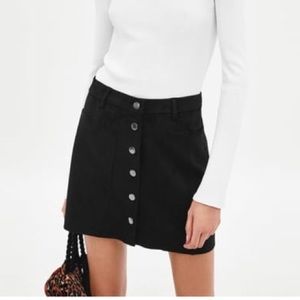 Zara Suede Button-Front Mini A-Line Skirt ✨